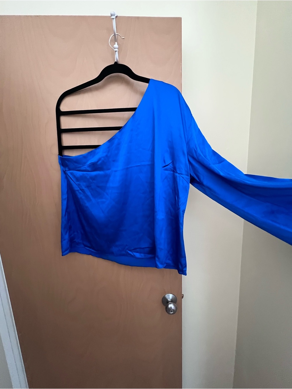 Asymmetric One-Shoulder Blouse in Bright Blue